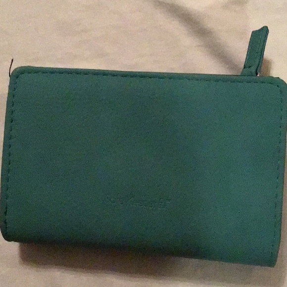 Wallet - Picture 2 of 6